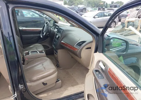 2011 Chrysler Town & Country Limited from USA, damaged, VIN 2A4RR6DGXBR667412